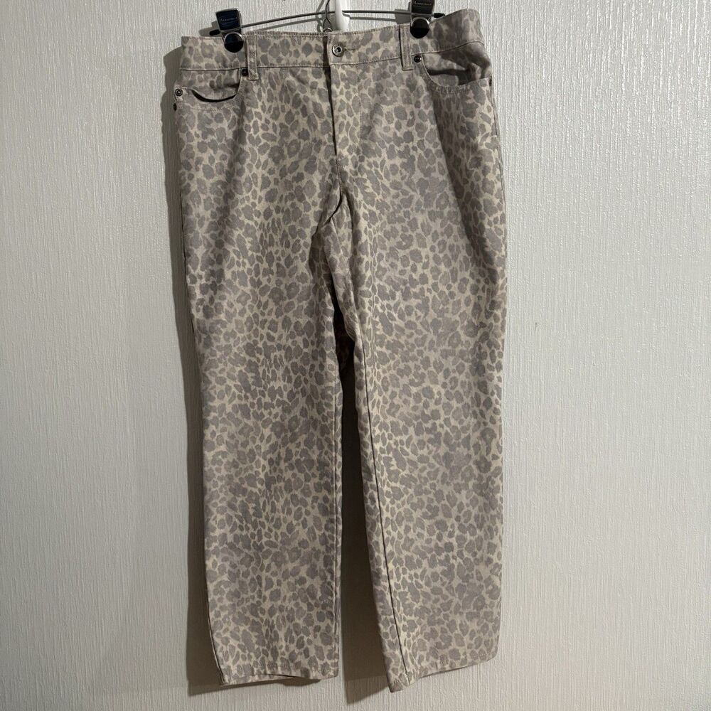 Chico’s Platinum Denim Light Leopard Print Skinny Jeans Women’s Size 1.5 US 10